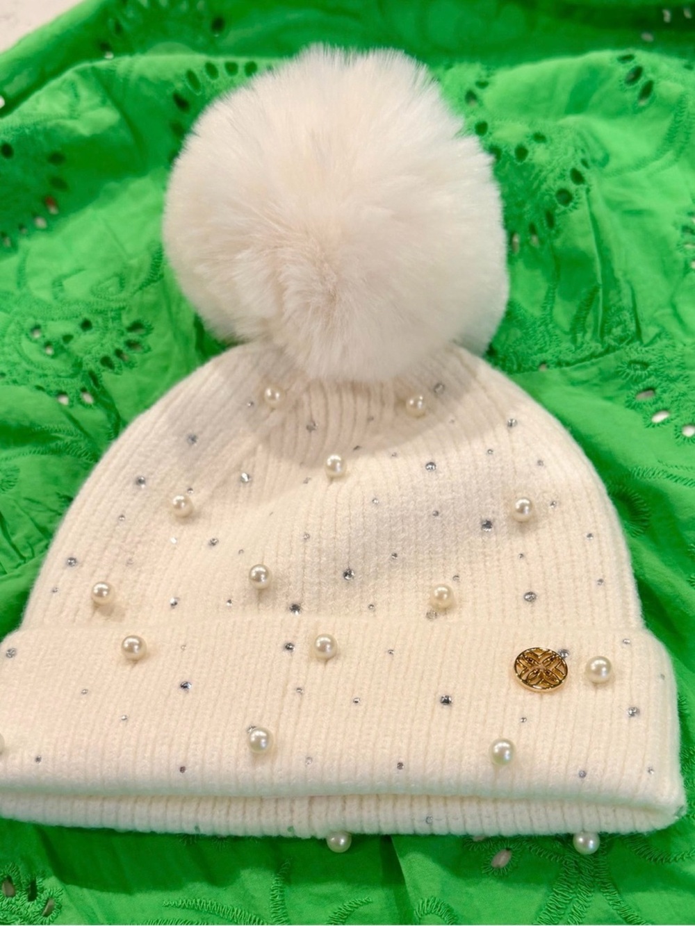 NWT LILLY PULITZER POM POM HAT WITH PEARLS AND RHINESTONES